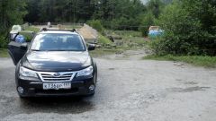 У минерального источника Ауадхара